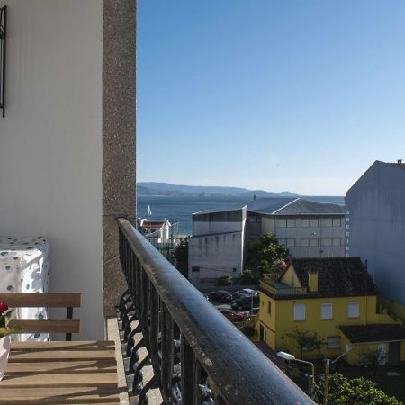 Apartamento Rodeira Vistas A La Ria Leilighet Cangas do Morrazo Eksteriør bilde