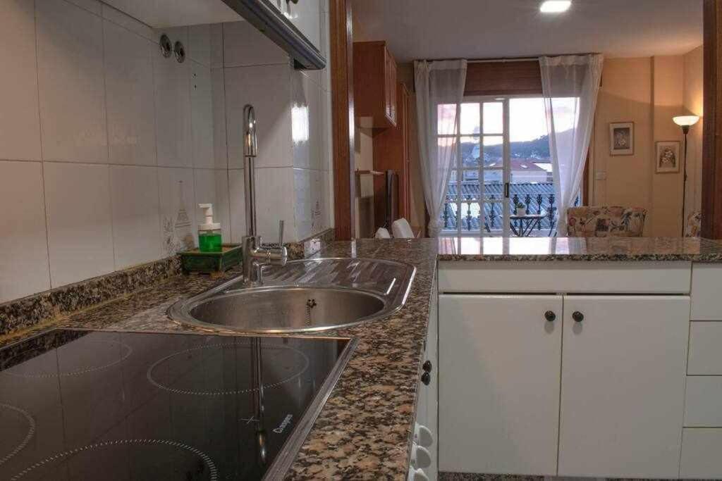 Apartamento Rodeira Vistas A La Ria Leilighet Cangas do Morrazo Eksteriør bilde