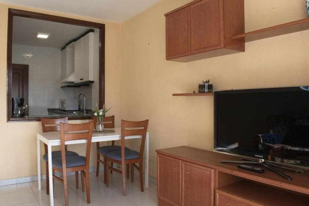 Apartamento Rodeira Vistas A La Ria Leilighet Cangas do Morrazo Eksteriør bilde